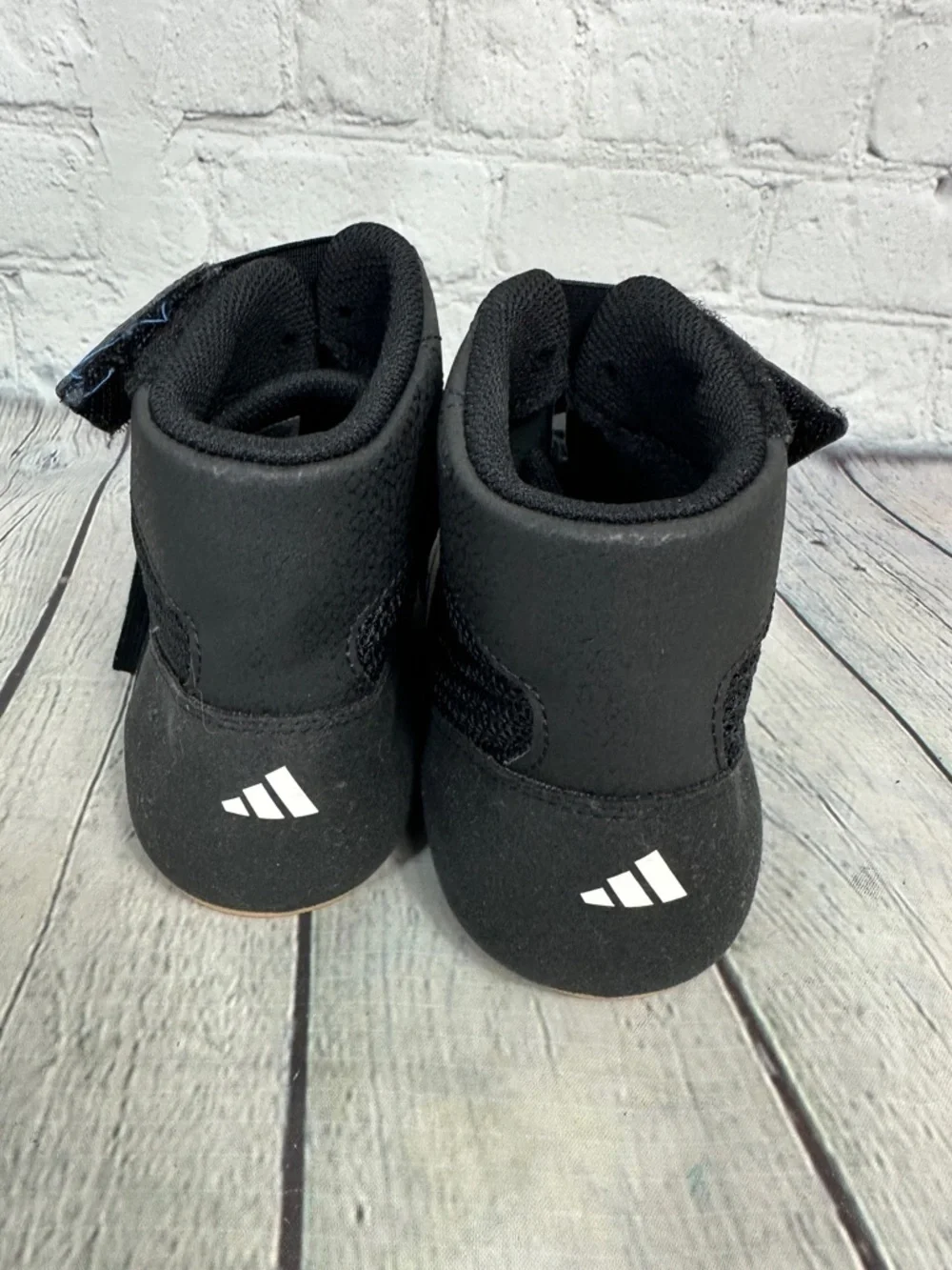 Adidas HVC 2 wrestling shoes men’s/youth 6.5